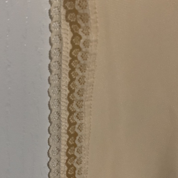 Vintage Cream Two Slit Half-Slip - Picture 8 of 9